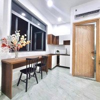 Căn Hộ Full Nội Thất, Hầm Xe Ô Tô, Dưới Chân Cầu Bông, Đinh Tiên Hoàng