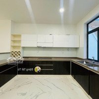 Cần Cho Thuê Nguyên Căn Nhà Phố Lakeview City Giá Bán 24 Triệu Đến 25 Triệu/Th Nội Thất Đẹp. Liên Hệ: 0917330220