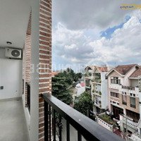 Cho Thuê Căn Hộ Studio 40M2 Ban Công Mới Xây, Full Nội Thất Mới 100% Ngay Mặt Sau Đại Học Hutech