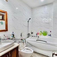 Rẻ Lắm Rồi - Nhà 3 Tầng 4,5*37M Chỉ Hơn 9 Tỷ, Đường 2 Xe Hơi Tránh, Tặng Full Nội Thất Gần Nửa Tỷ