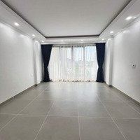 Bán Nhà Phố Đi Bộ Trịnh Công Sơn, Tây Hồ. Sát Phố Đi Bộ.diện Tích40M2, 6 Tầng Thang Máy, Giá Bán 8.3 Tỷ