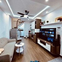 Nhà Đẹp 5Tầng 27M2 Ngõ Nông Trung Tâm Quận Hai Bà Trưng