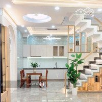 Bán Căn Lê Đức Thọ Phường 13 1 Trệt 1 Lầu 2 Pn View Hồ Bơi Thoáng Mát Xe Hơi Tận Cửa Gần Trường Chợ