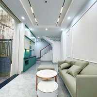 Vị Trí Siêu Đỉnh - Hai Bà Trưng - Nhà Mới Kính Koong - View Sông Hồng - 32M2 Nhỉnh 6 Tỷ - 5 Tầng