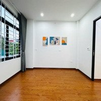 Bán Nhà Nguyễn Xiển, Khu Phân Lô Ô Tô, 30M2, 4 Tầng, Kinh Doanh Đỉnh. Nhỉnh 7 Tỷ.