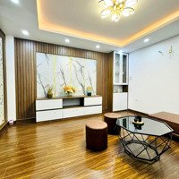 Thanh Xuân - Nhà Đẹp 3 Thoáng - Gần Ô Tô - Trước Nhà Rộng Thoáng - Diện Tích: 37M2X5, Mt4M - Full Nội Thất