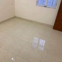 Cho thuê nhà ngõ phố Tân Mai Hoàng Mai  ,Hà Nội, Dt 35m-3 tầng-3PN-2WC - Giá 9 triệu