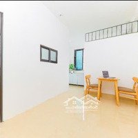 Cạnh Hồ Văn Quán Còn Phòng 1Pk 1N Rộng Gần 40M2 Siêu Thoáng