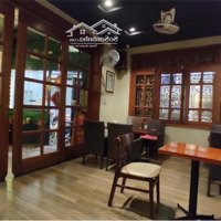 Cho Thuê Nhà Lô Góc Kinh Doanh Các Mô Hình Phố Chùa Láng Đống Đa Hà Nội 60M2X2 Tầng, Mặt Tiền: 8M