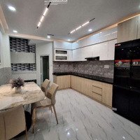 Bán Nhà Phố Huỳnh Tấn Phát, 76M2, 5 Tầng, Hẻm Xe Tải, Chỉ 8 Tỷ 880