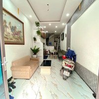 Nhà Cực Đẹp - Sát Phố - Lô Góc 2 Thoáng 38M2 5,9 Tỷ