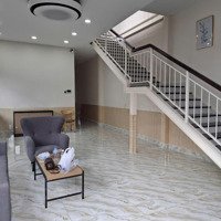 Cho Thuê Nhà Riêng Mặt Phố 210M2 Rộng Rãi Có Nội Thất, Khu Dc Đại Học Bách Khoa Lịch Sự