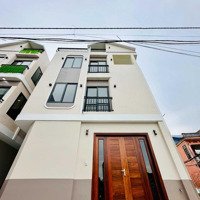 Bán Gấp Nhà 3 Tầng Tổ 11, Tt Quang Minh, Mê Linh - Tổng Diện Tích Xd Hơn 100M2