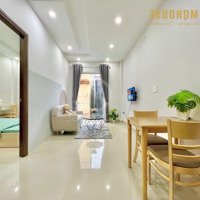 Căn Hộ Cao Cấp_Ngay Vạn Hạnh Mall_Nội Thất Mới_Ban Công Thoáng Mát