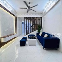 Bán Nhà Phố Thái Thịnh, Giá Bán 8,8 Tỷ Vnd, 37M2, 3 Phòng Ngủ