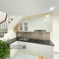 Cực Hiếm! Phố Trịnh Hoài Đức. Ngõ Thông 5M Ra Đường Ô Tô Tránh, Nhà Đẹp Ở Ngay . 55M2*5T 3 Ngủ