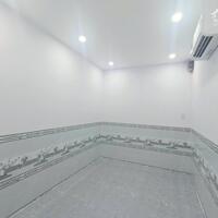 Cho thuê nhà trệt lầu lửng gần đại học Tây Đô
