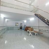 Cho thuê nhà trệt lầu lửng gần đại học Tây Đô