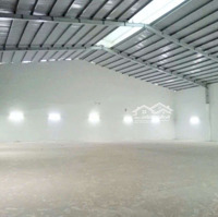 Kho - Xưởng ( 400M2)) . Nguyễn Cứu Phú Bình Chánh. .