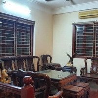 Hiếm Bán Nhà Dân Xây Ngay Ngã Tư Hồng Tiến Nguyễn Văn Cừ. 56M2 Giá Đầu Tư 8,5 Tỷ Nội Thất Gỗ Lim