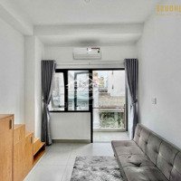 Duplex Ban Công Full Nt, Cầu Thang Gỗ Hiện Đại Gần Đầm Sen, Sát Vhu