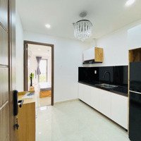 Căn Hộ 1 Phòng Ngủtầng Cao View Đẹp Nhiều Ánh Sáng