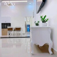 Nhà hẻm ÔTÔ 655 Lê Hồng Phong 