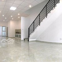 Nhà Nguyên Căn Q7 Đường D1 P.phú Mỹ,Dtsd 180M2,Hướng Nam,Giá Rẻ