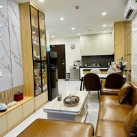 Bán Nhanh Trong Tháng Căn Hộ 2Pn 2 Vệ Sinhc Sky View Full Nội Thất Đẹp, Tầng Cao, 80M2, Sổ Hồng Sẵn.