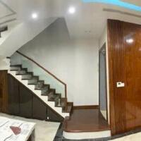 Cho thuê nguyên căn liền kề 105m2 mới tinh tại Vinhomes Marina