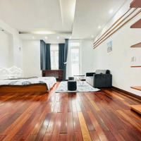 Căn Hộ Studio Ban Công Sàn Gỗ_40M2_Ngay Chợ Bà Chiểu_Lê Văn Duyệt