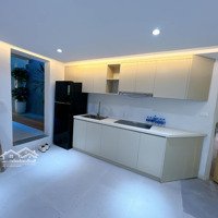 Căn Hộ Lô Góc Luxuryy 4 Tầng - Nguyễn Chí Thanh, Ba Đình - 180M2 - Tặng Full Nội Thất