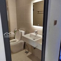 [Q7Boulevard] 2 Phòng Ngủ 2 Vệ Sinhcăn Góc 70M2 Full Nội Thất Bao Internet Ở Liền