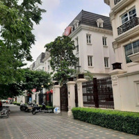 Chính Chủ Bán Biệt Thự Embassy Garden 226M2 Mặt Đường Xuân Tảo, Kinh Doanh Sầm Uất, Sổ Đỏ Sẵn