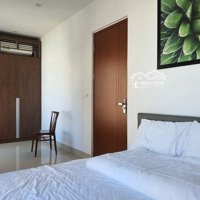 Cho Thuê Căn Hộ 1 Phòng Ngủ 50M2, Có Ban Công, Máy Giặt Riêng, Ngay Cầu Rồng