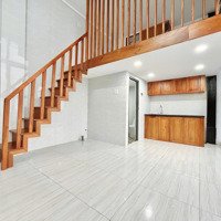 Cho Thuê Căn Hộ Duplex View Kính Cao Cấp Mới Xây Ngay Ngã Tư Phú Nhuận