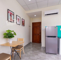 Trống Phòng Studio 26M2 Bếp Riêng, Wc Riêng, Có Cửa Sổ Kính Rộng