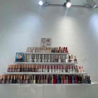 Cần Sang Gấp Tiệm Nail Gọi Đầu Dưỡng Sinh