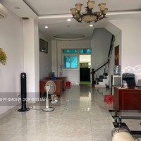 Cho Thuê Nhà Mặt Phố Hướng Nhà Đẹp, Thích Hợp Mở Spa, Văn Phòng. Khu Dân Cư Đông Đúc