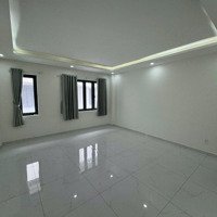 Cho Thuê Văn Phòng Giá Bán 6,5 Tr Bao Điện Nước Tại Kdt Vạn Phúc City Thủ Đức