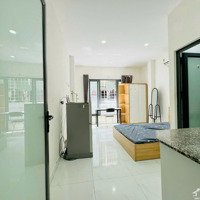 Phòng 32M2 Gần Chợ Bà Chiểuban Công Lớnnội Thất Đầy Đủ