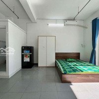 Phòng Rộng 30M2 Có Ban Công Ở Được 3-4 Người Gần Đh Ueh, Vhu