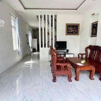 Bán Căn Nhà Đẹp 1 Trệt 1 Lầu 162M2,Đ.đx-043,Chánh Mỹ,Tdm,Bìnhdương,Shr