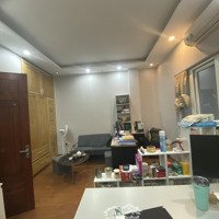 Cho Thuê Nhà Riêng Ngõ 88 Trung Kính - Trung Hòa - Cầu Giấy 70M2 5 Tầngmặt Tiền5M. Nhà Đẹp. Giá 35 Triệu