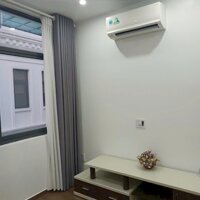 Cho thuê nguyên căn 5 phòng ngủ giá 30tr tại Vinhomes Marina