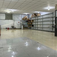 Cho Thuê Kho Sạch Sẽ Ngay Ngã Tư Bình Triệu,Thủ Đức,200M2, Giá 25 Triệu/Tháng,Đa Ngành Nghề