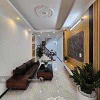 Bán Nhà Đẹp Mới Cứng Ở Phố Trạm 45M2 Ô Tô Đỗ Gần 5 Phòng Ngủ Giá Đẹp Chưa Đến 7 Tỷ