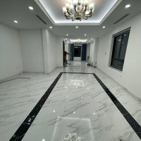 Cho Thuê Lk Nguyễn Văn Huyên - Cầu Giấy, 90M2 X 5 Tầng, Mt:6M, Thang Máy, Đủ Đh,Nl, Ô Tô Đỗ Cửa,...