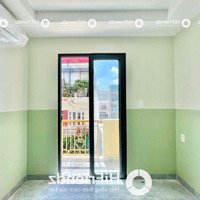 Studio Ban Công - Tách Bếp - Sẵn Nội Thất Gần Đầm Sen