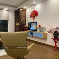 Cần Bán Căn Hộ 142M2, 4 Phòng Ngủ View Đẹp, Full Đồ Đẹp, Chung Cư Ct8 - The Emerald. Giá Bán 8.9 Tỷ